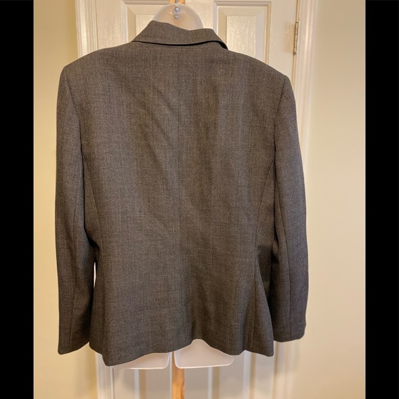 Tahari by Arthur S. Levine - Woman’s dressy brown jacket, Size: 16 - Picture 2 of 7